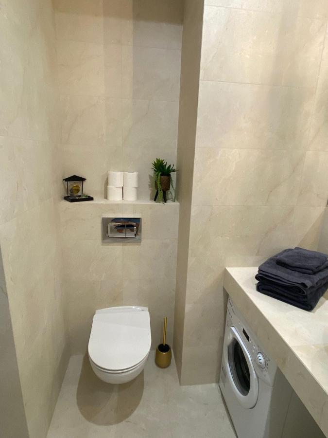 Srodmiescie Walowa Apartment